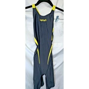 Karrack Women's Competitive Athletic Swimsuit Training XS/S** (size 160)  NWT